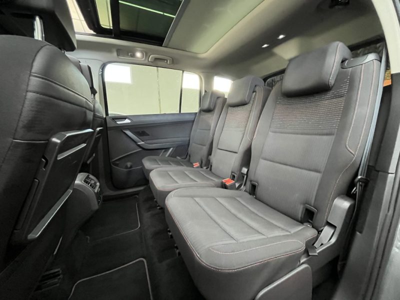 VOLKSWAGEN TOURAN 1.4 TSI 150CV SOUND 7P / TOIT OUVRANT / CARPLAY - GARATNIE 12 OU 60 MOIS