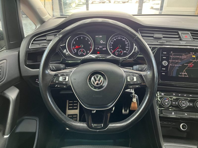 VOLKSWAGEN TOURAN 1.4 TSI 150CV SOUND 7P / TOIT OUVRANT / CARPLAY - GARATNIE 12 OU 60 MOIS