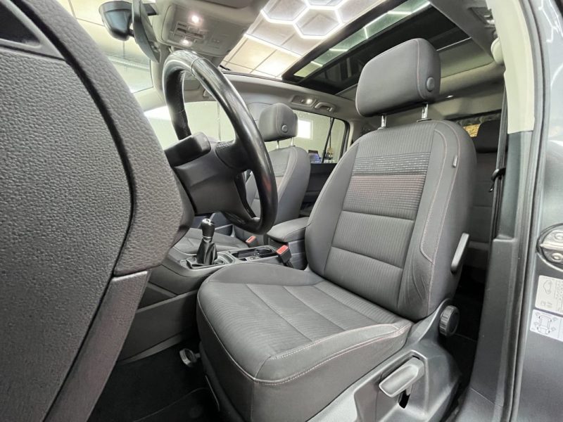 VOLKSWAGEN TOURAN 1.4 TSI 150CV SOUND 7P / TOIT OUVRANT / CARPLAY - GARATNIE 12 OU 60 MOIS