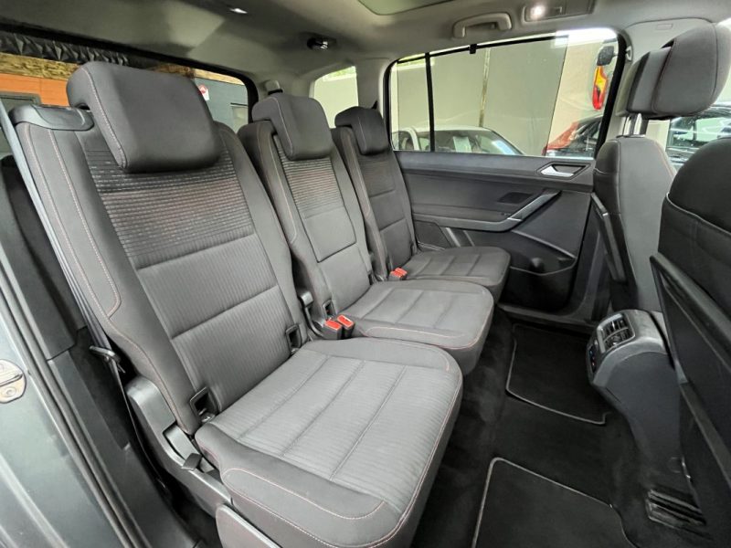 VOLKSWAGEN TOURAN 1.4 TSI 150CV SOUND 7P / TOIT OUVRANT / CARPLAY - GARATNIE 12 OU 60 MOIS