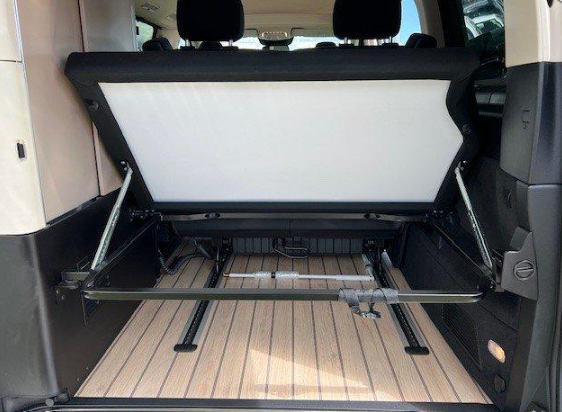 MERCEDES MARCO POLO 250D 9G-TRONIC 4X4  2023