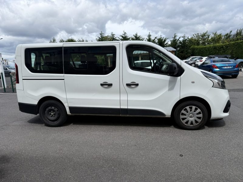RENAULT TRAFIC COMBI L1 1.6 DCI 120 LIFE 2015