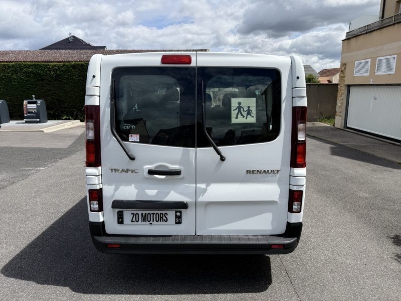 RENAULT TRAFIC COMBI L1 1.6 DCI 120 LIFE 2015