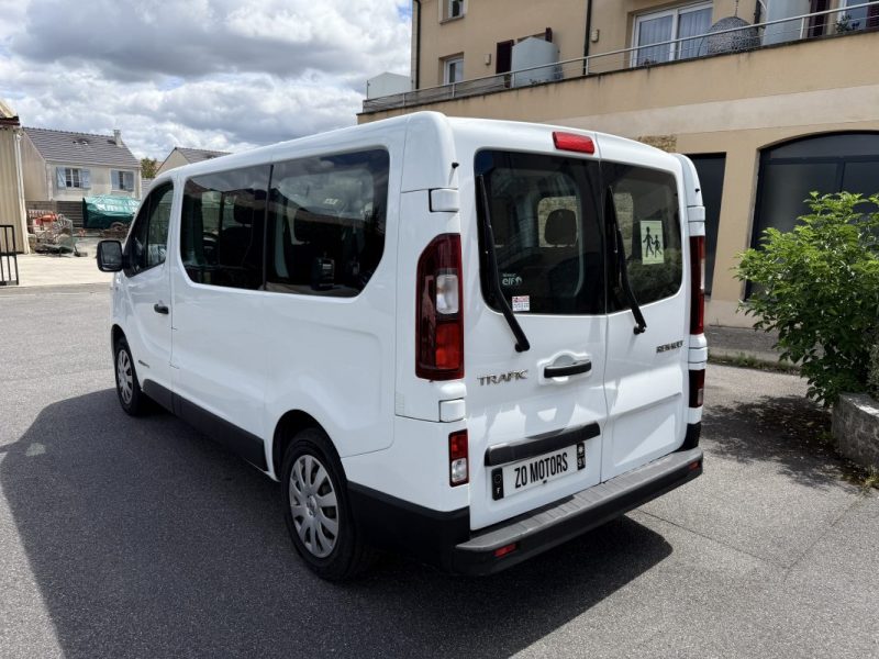 RENAULT TRAFIC COMBI L1 1.6 DCI 120 LIFE 2015