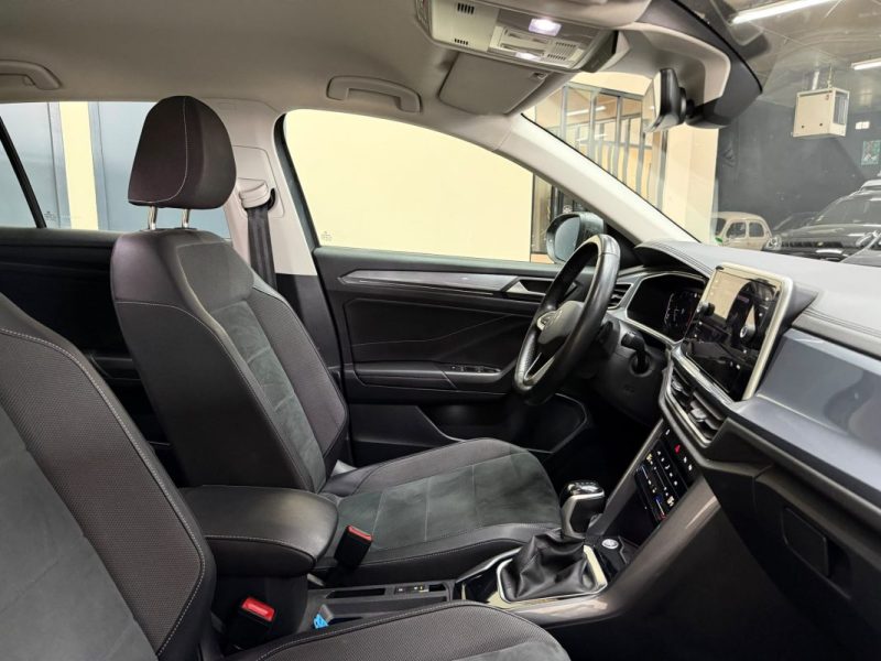 VOLKSWAGEN T-ROC 2.0 TDI 150 DSG7 STYLE 2022