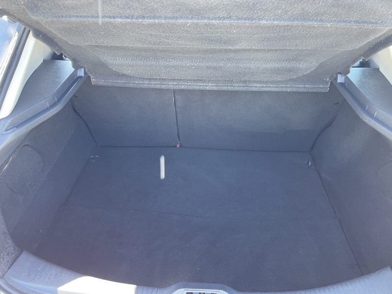 RENAULT MEGANEIII 1.5 DCI 90 AUTHENTIQUE 2011