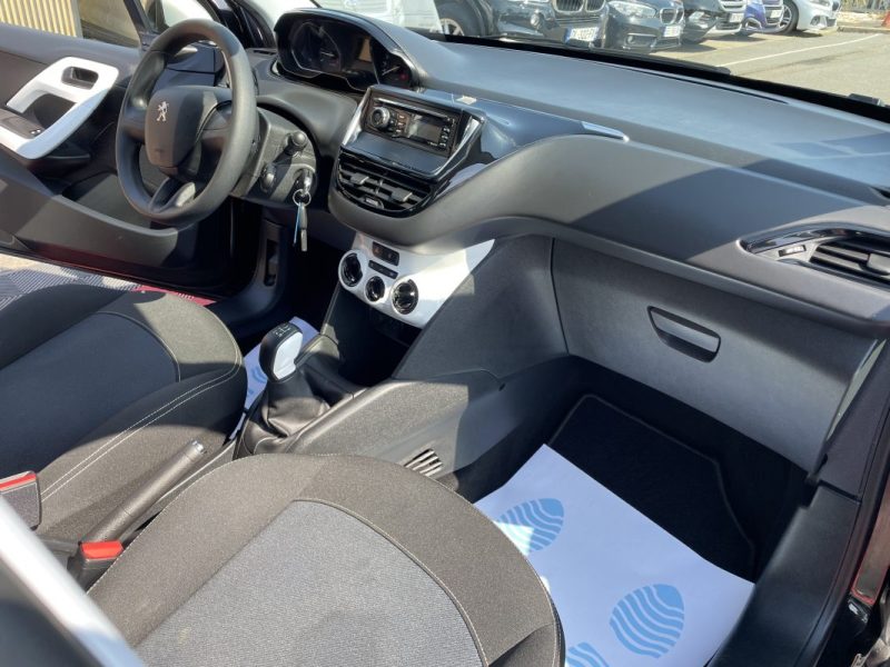 PEUGEOT 208  1.2 L 68CV    GARANTIE 3/12 MOIS 2017