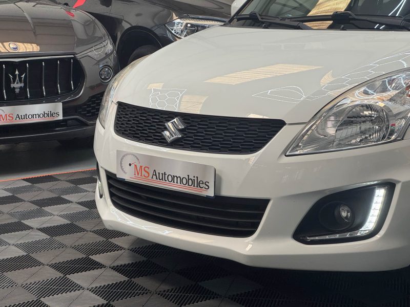 SUZUKI SWIFT 1.2 VVT 94ch PRIVILEGE 4X4 GARANTIE 24 MOIS 1ERE MAIN 🇨🇵