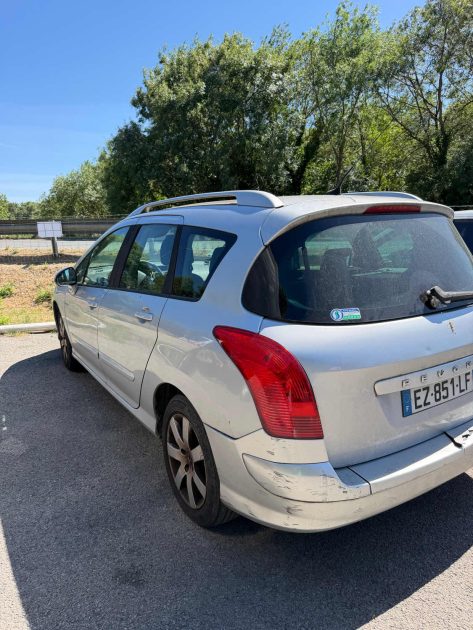Peugeot 308 SW 1.6 Essence 7 Places – Roule parfaitement – Vendue dans l’état