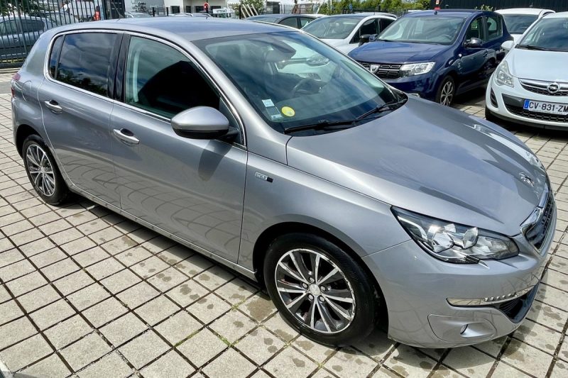 PEUGEOT 308  1.6 BLUE HDI 100CH S&S BVM5 STYLE 2015