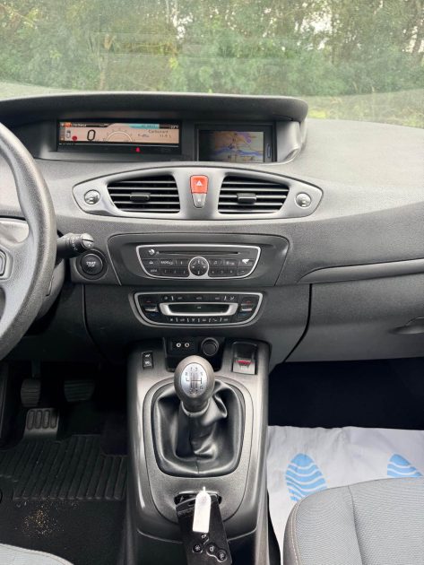 RENAULT SCÉNIC III 1.5 DCI 106CV ECO2 EXPRESSION  2009