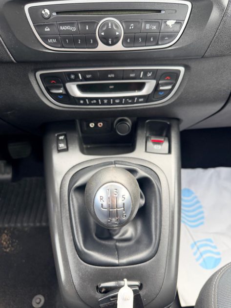 RENAULT SCÉNIC III 1.5 DCI 106CV ECO2 EXPRESSION  2009