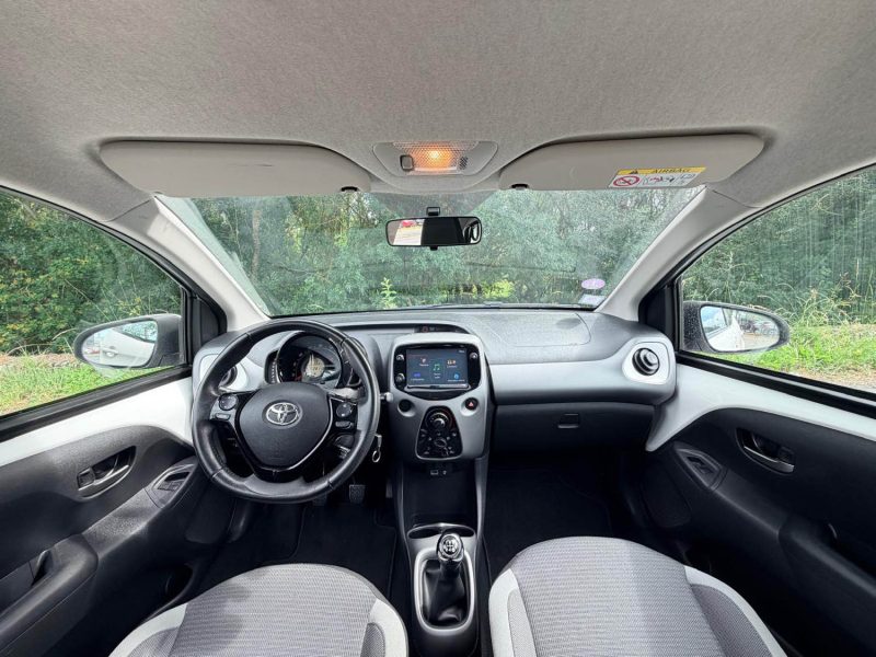 TOYOTA AYGO II 1.0 VVT-I 72CH XPLAY MY20 5 PORTES 2020
