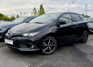 TOYOTA AURIS 1.8 HYBRID 136h BLACK EDITION