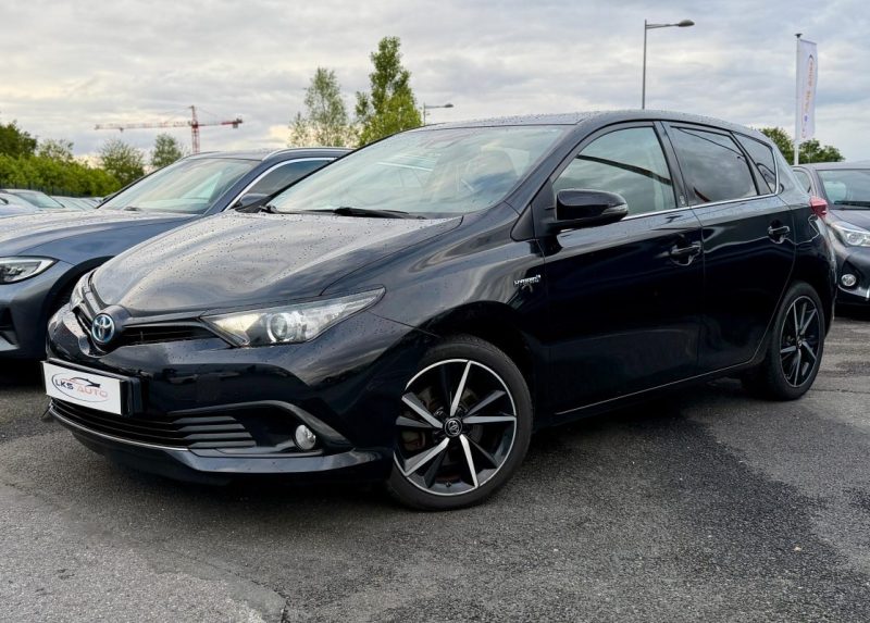 TOYOTA AURIS 1.8 HYBRID 136h BLACK EDITION