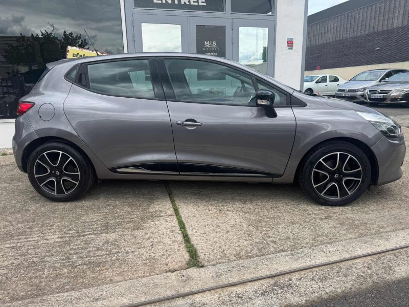 RENAULT CLIO IV TCE 90 INTENS 90CV  2015