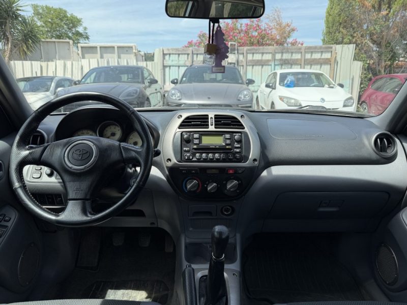TOYOTA RAV4 2.0 D-4D