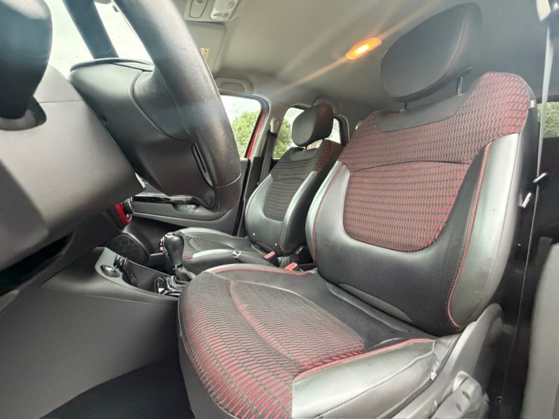 RENAULT CAPTUR 1.2 TCE 120CH HELLY HENSEN 2014