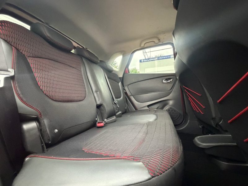 RENAULT CAPTUR 1.2 TCE 120CH HELLY HENSEN 2014