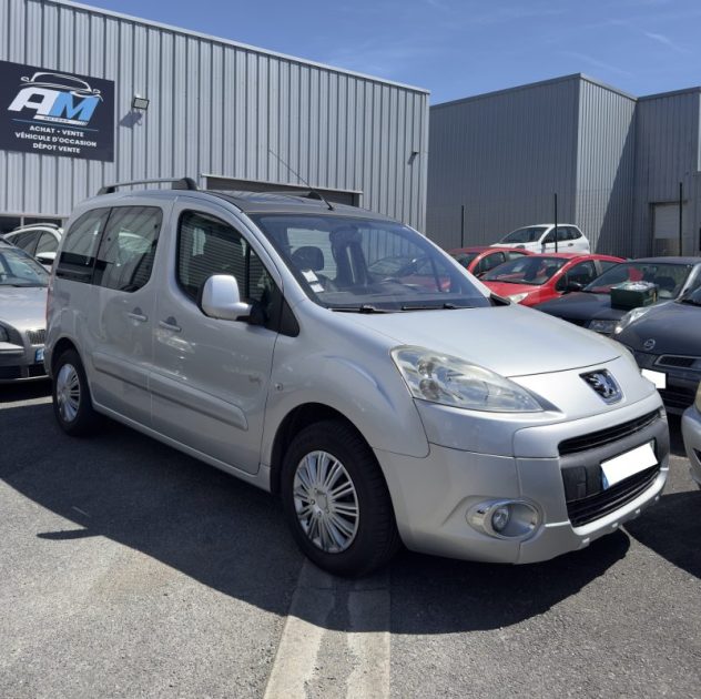 PEUGEOT  PARTNER TEPEE 1.6 HDI FAMILY GRAND RAID  GARANTIE