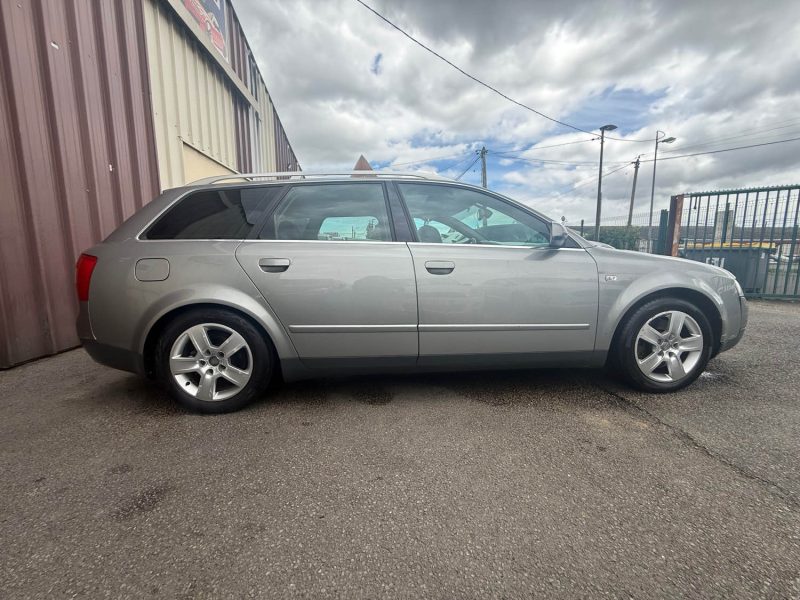 AUDI A4 AVANT 2.4I - 30V V6 170CV BOITE AUTOMATIQUE 2003