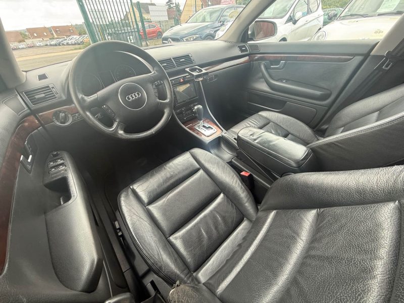 AUDI A4 AVANT 2.4I - 30V V6 170CV BOITE AUTOMATIQUE 2003