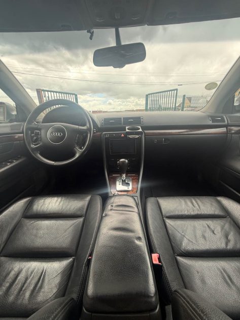 AUDI A4 AVANT 2.4I - 30V V6 170CV BOITE AUTOMATIQUE 2003