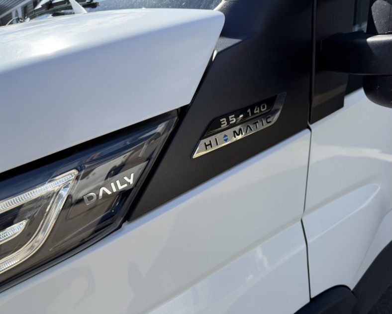 IVECO Daily 35s14 - Boite Auto Himatic - CarPlay - Caméra - ENTRETIEN COMPLET