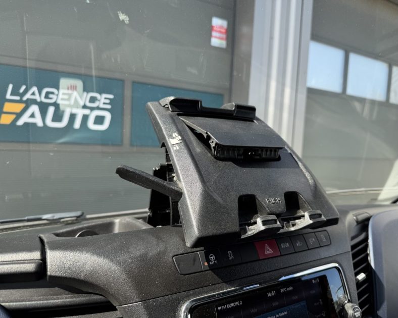 IVECO Daily 35s14 - Boite Auto Himatic - CarPlay - Caméra - ENTRETIEN COMPLET