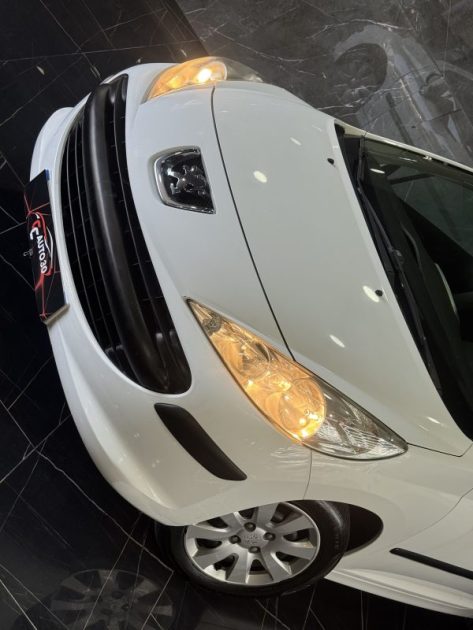 PEUGEOT 207 1.4E 16V SPORT 2006