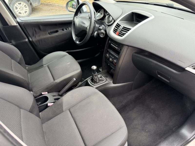 PEUGEOT 207 ACTIVE 1.4 HDI 70 ch