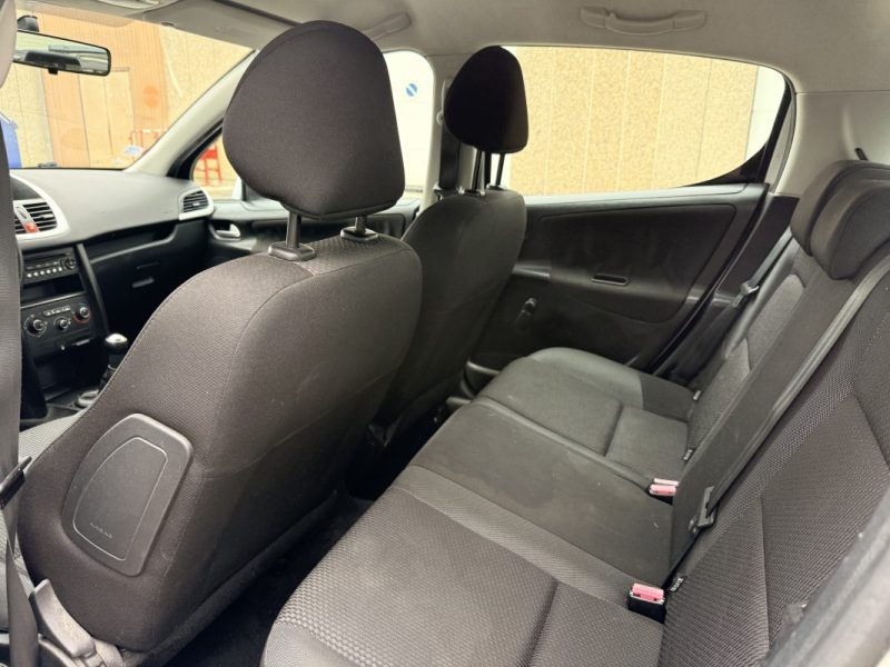 PEUGEOT 207 ACTIVE 1.4 HDI 70 ch