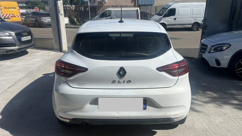 RENAULT CLIO V  2022
