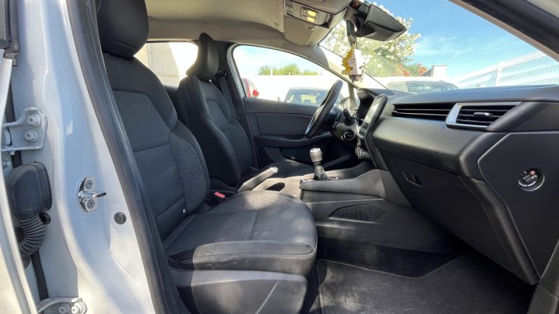 RENAULT CLIO V  2022