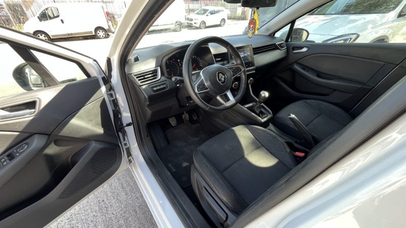 RENAULT CLIO V  2022