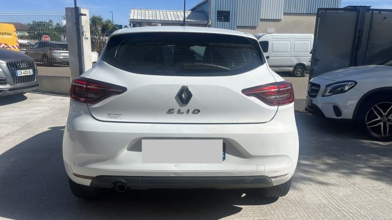RENAULT CLIO V  2022