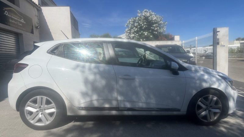 RENAULT CLIO V  2022