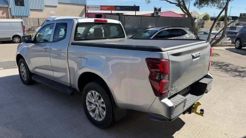ISUZU D-MAX N60 III 1.9 DDI /BB+ 4X4 2025