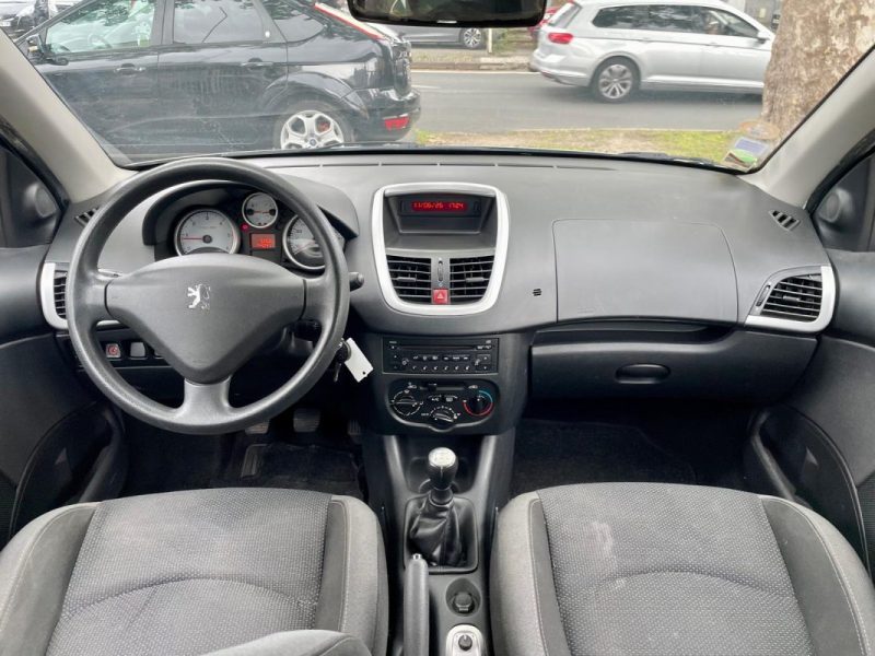 PEUGEOT 206+ 1.4 HDI 70 URBAN 