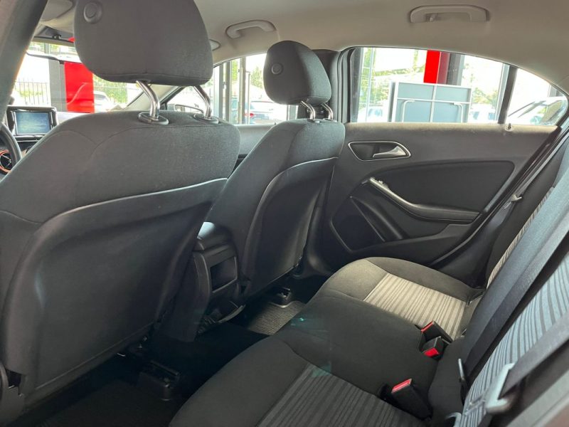 🔹 Mercedes Classe A 180 CDI (W176) 109Ch📱 Bluetooth❄️ Climatisation🛡️ Garantie 6 mois