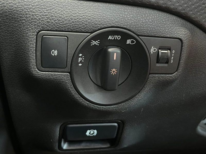🔹 Mercedes Classe A 180 CDI (W176) 109Ch📱 Bluetooth❄️ Climatisation🛡️ Garantie 6 mois