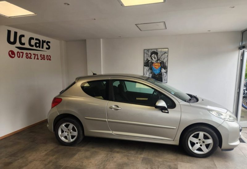 PEUGEOT 207  2007