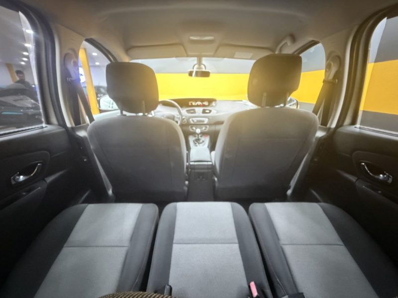 RENAULT SCÉNIC III 1.2 TCE 116CV  2013