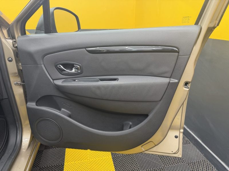 RENAULT SCÉNIC III 1.2 TCE 116CV  2013