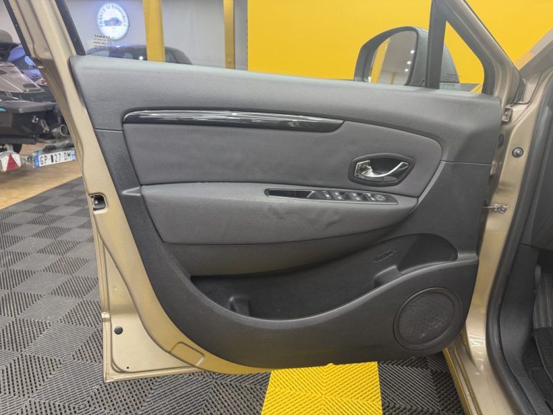 RENAULT SCÉNIC III 1.2 TCE 116CV  2013