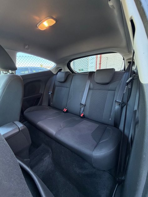 FORD FIESTA 1.25 82CH TREND - FAIBLE KM - CLIM - RADAR 