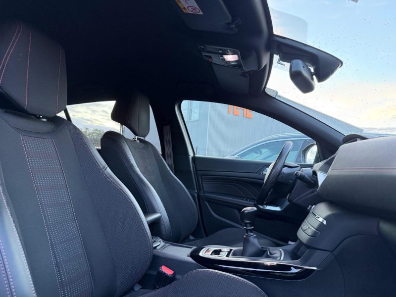 PEUGEOT 308 II 1.5 BLUE HDI 130ch GT