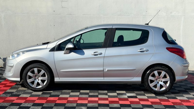PEUGEOT 308 1.6 VTI 120 Cv CONFORT PACK 