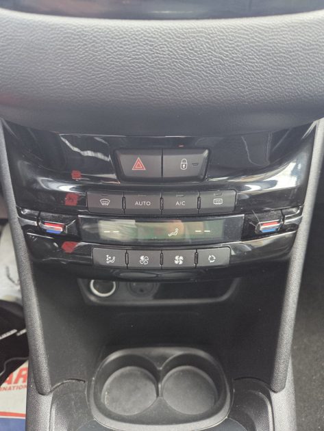 ✅PEUGEOT 208 1.6 HDI 100ch CAR PLAY BELLE FINITION✅