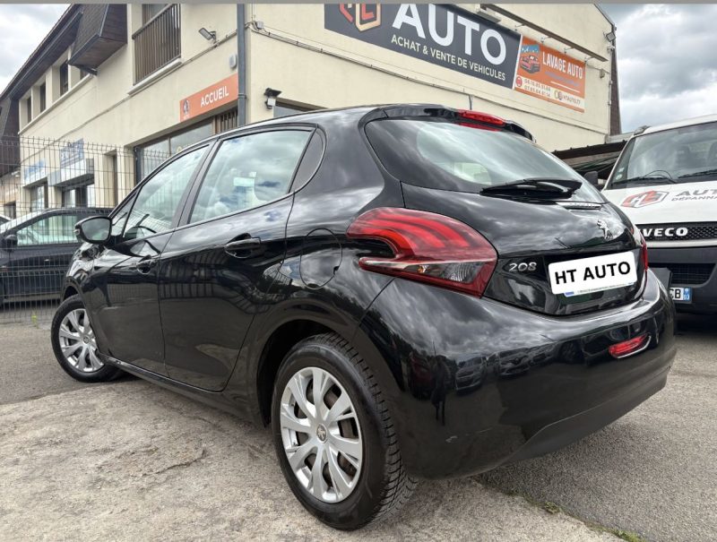 ✅PEUGEOT 208 1.6 HDI 100ch CAR PLAY BELLE FINITION✅